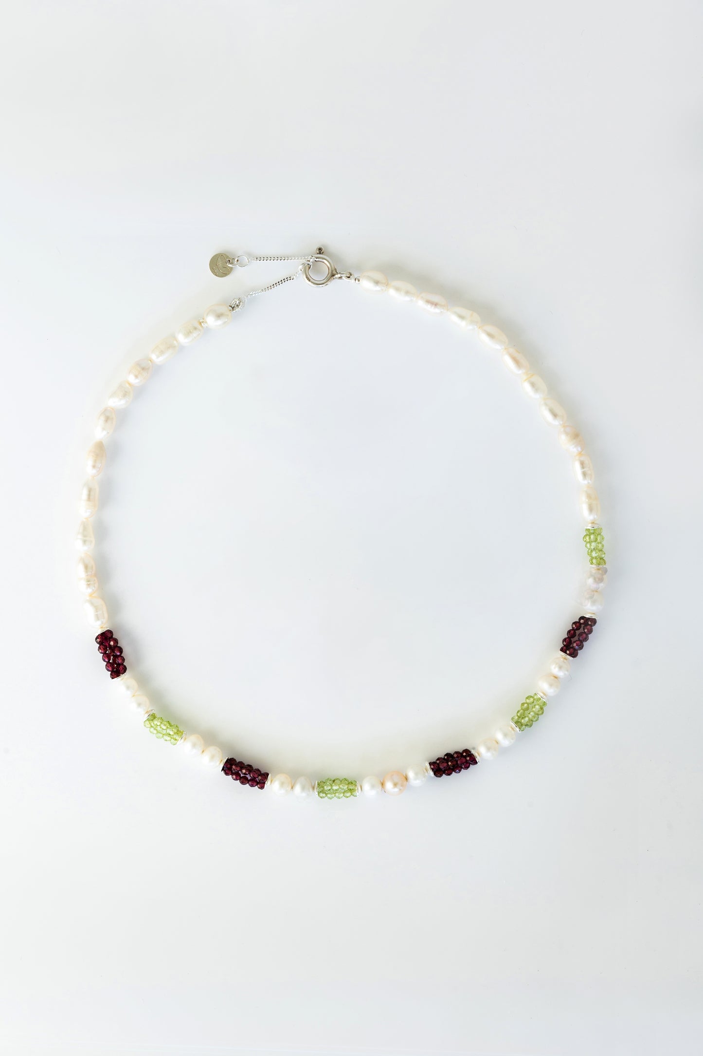 Collier Doris en version péridot et grenat